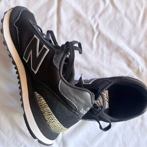 New Balance Black and White Athletic Shoes
